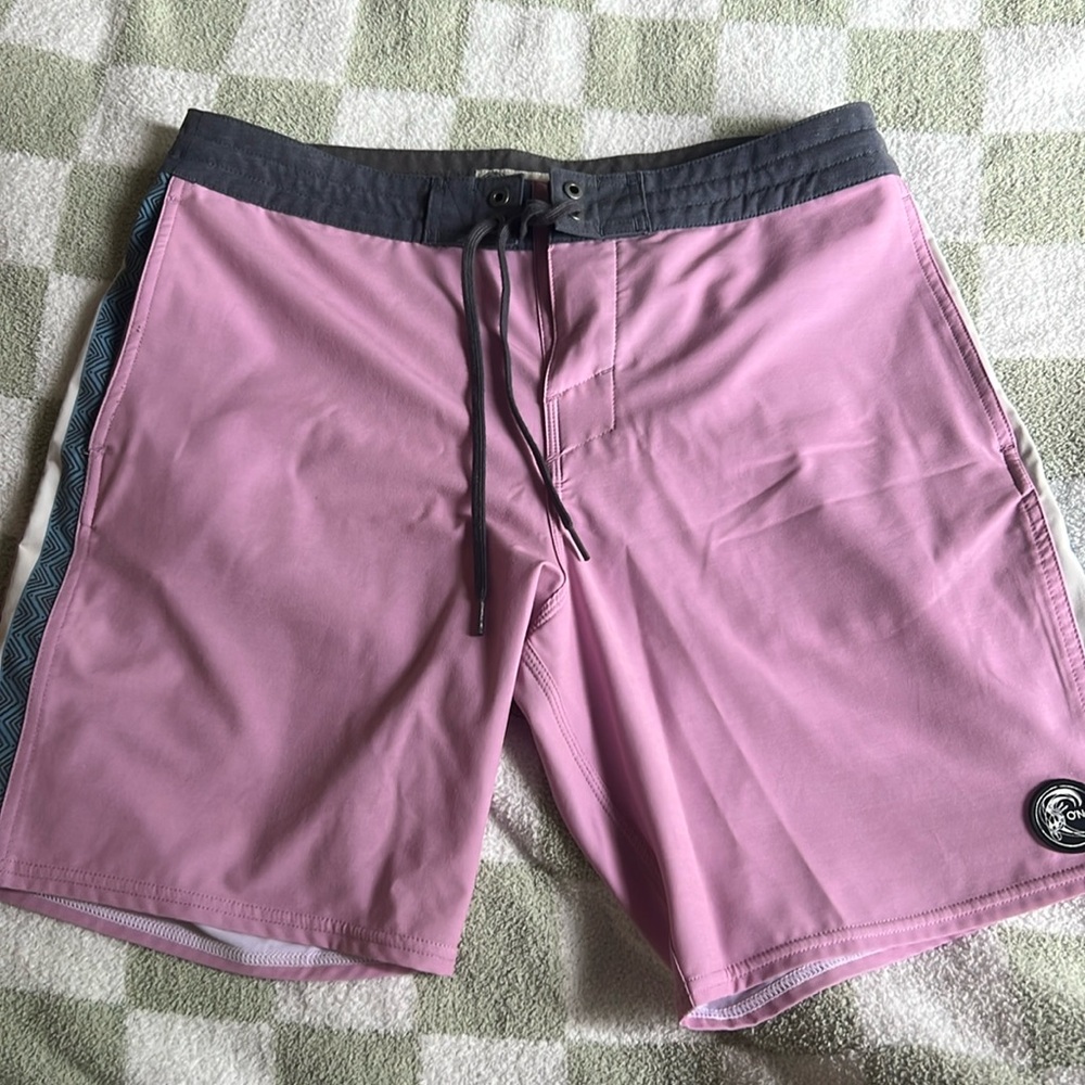 Never worn O’Neill swim shorts 32 waist